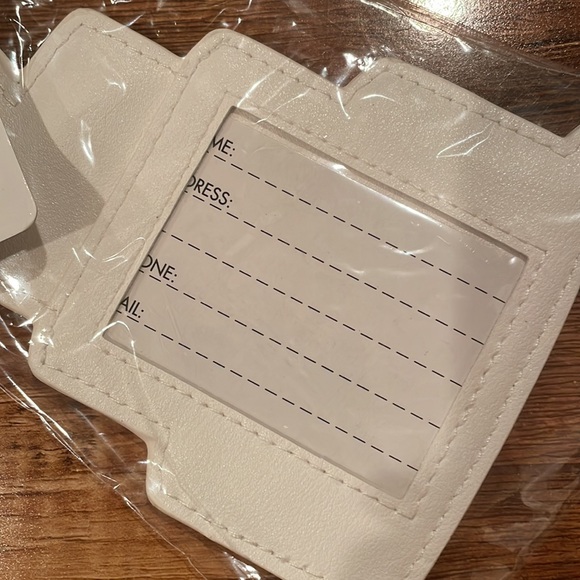 Wedding themed luggage tags - Picture 6 of 7